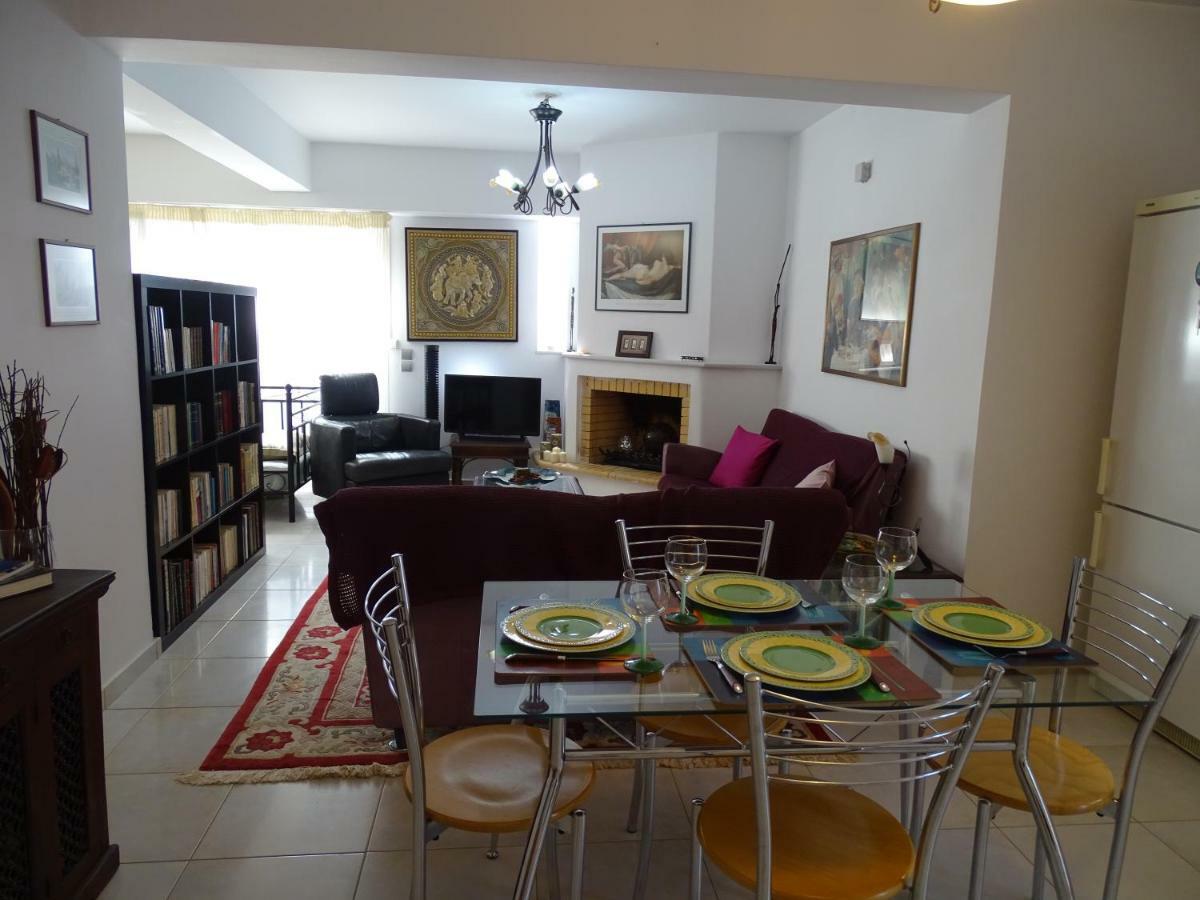 Dreamy Studio With Private Garden Atene Esterno foto